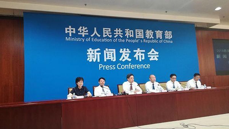 优质的PPT模板素材应具备以下特点：
